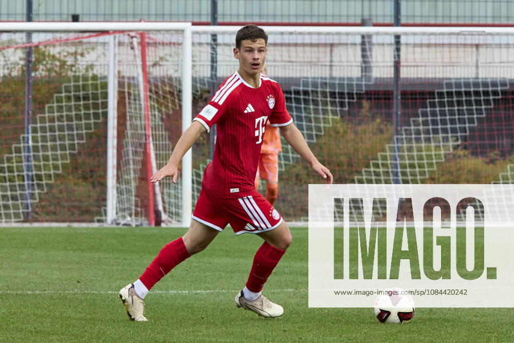 B Juniors Bundesliga DFB Youth League, FC Bayern Munich U17 vs. FC Augsburg U17, Munich FC Bayern, Munich FC Bayern U17, Augsburg FC, Augsburg FC U17, October 11, 2026, at the FC Bayern Campus in Munich, Sportworld, FC Bayern Campus, Bavaria, Germany