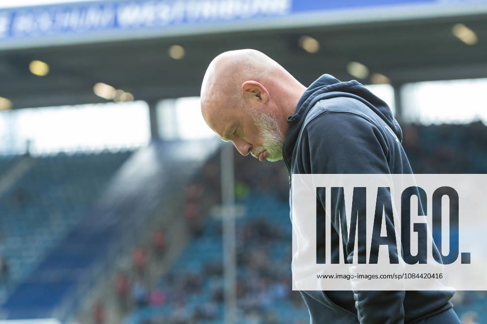 VfL Bochum coach Uwe Roesler looks dejected during the 2. Bundesliga match between VfL Bochum and Arminia Bielefeld at the Ruhrstadion on October 11, 2026, in Bochum, Germany. Photo by Mario Hommes, DeFodi Images. VfL Bochum coach Uwe Roesler looks dejected during the 2nd Bundesliga match between VfL Bochum and Arminia Bielefeld at Vonovia Ruhrstadion on October 11, 2026 in Bochum, Germany. Photo by Mario Hommes, DeFodi Images. DFB and DFL regulations prohibit any use of photographs as image sequences and or quasi-video. Photo by Mario Hommes, DeFodi Images.