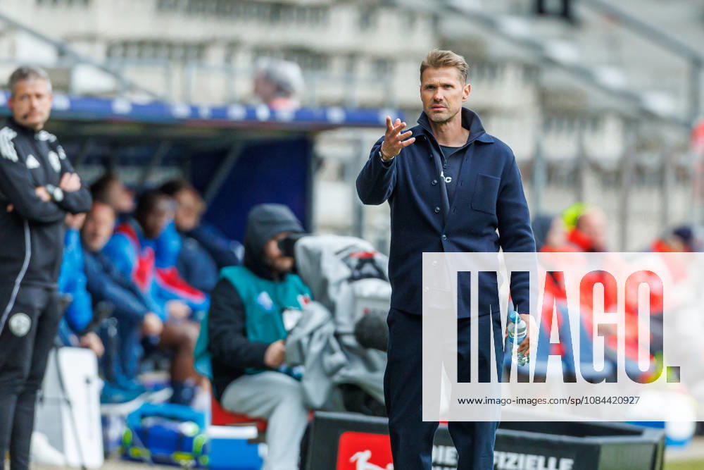 DSC Arminia Bielefeld coach Oliver Kirch gestures during the 2. Bundesliga match between VfL Bochum and Arminia Bielefeld, Ruhrstadion on October 11, 2026, in Bochum, Germany. Photo by Mario Hommes, DeFodi Images. Coach Oliver Kirch of DSC Arminia Bielefeld gestures during the 2nd Bundesliga match between VfL Bochum and Arminia Bielefeld at Vonovia Ruhrstadion on October 11, 2026 in Bochum, Germany. Photo by Mario Hommes, DeFodi Images. DFB and DFL regulations prohibit any use of photographs as image sequences and or quasi-video. Photo by Mario Hommes, DeFodi Images