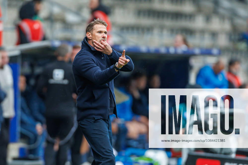 DSC Arminia Bielefeld coach Oliver Kirch gestures during the 2. Bundesliga match between VfL Bochum and Arminia Bielefeld, Ruhrstadion on October 11, 2026, in Bochum, Germany. Photo by Mario Hommes, DeFodi Images. Coach Oliver Kirch of DSC Arminia Bielefeld gestures during the 2nd Bundesliga match between VfL Bochum and Arminia Bielefeld at Vonovia Ruhrstadion on October 11, 2026 in Bochum, Germany. Photo by Mario Hommes, DeFodi Images. DFB and DFL regulations prohibit any use of photographs as image sequences and or quasi-video. Photo by Mario Hommes, DeFodi Images.