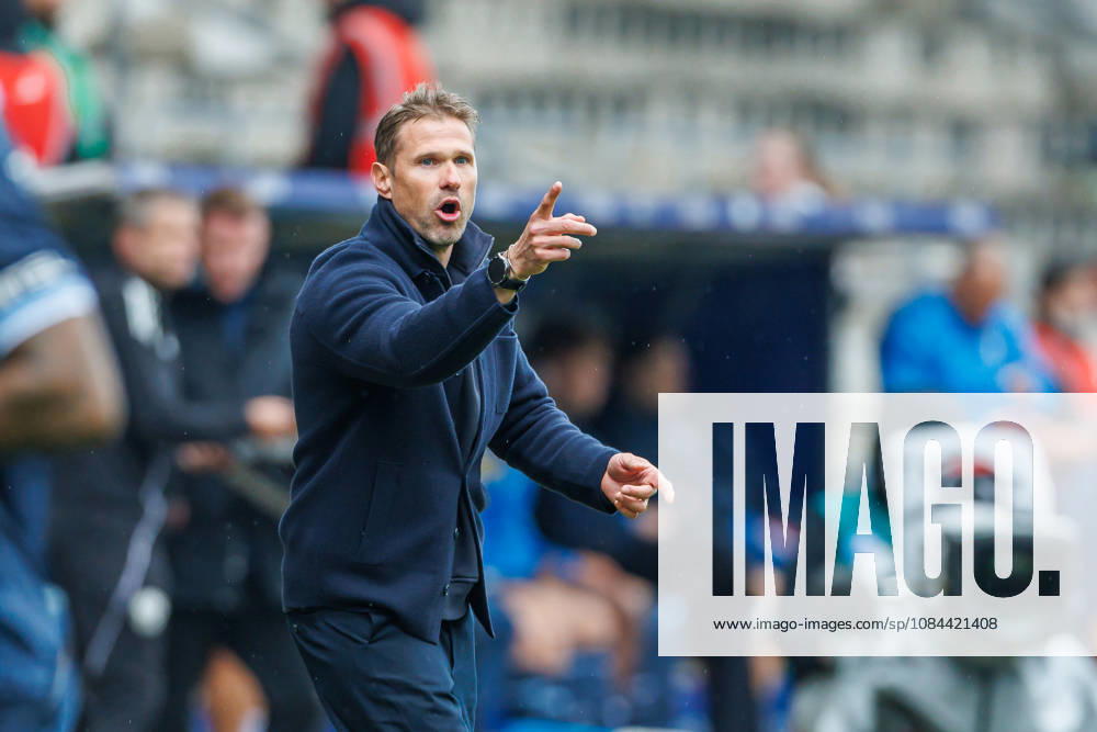 DSC Arminia Bielefeld coach Oliver Kirch gestures during the 2. Bundesliga match between VfL Bochum and Arminia Bielefeld, Ruhrstadion on October 11, 2026, in Bochum, Germany. Photo by Mario Hommes, DeFodi Images. Coach Oliver Kirch of DSC Arminia Bielefeld gestures during the 2nd Bundesliga match between VfL Bochum and Arminia Bielefeld at Vonovia Ruhrstadion on October 11, 2026 in Bochum, Germany. Photo by Mario Hommes, DeFodi Images. DFB and DFL regulations prohibit any use of photographs as image sequences and or quasi-video. Photo by Mario Hommes, DeFodi Images.