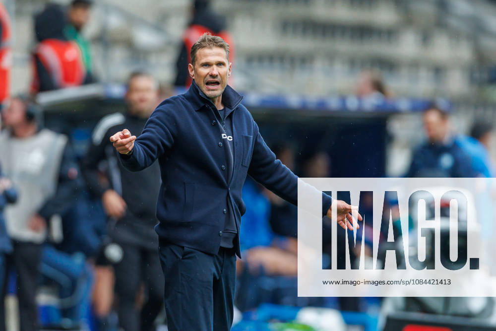 DSC Arminia Bielefeld coach Oliver Kirch gestures during the 2. Bundesliga match between VfL Bochum and Arminia Bielefeld, Ruhrstadion on October 11, 2026, in Bochum, Germany. Photo by Mario Hommes, DeFodi Images. Coach Oliver Kirch of DSC Arminia Bielefeld gestures during the 2nd Bundesliga match between VfL Bochum and Arminia Bielefeld at Vonovia Ruhrstadion on October 11, 2026 in Bochum, Germany. Photo by Mario Hommes, DeFodi Images. DFB and DFL regulations prohibit any use of photographs as image sequences and or quasi-video. Photo by Mario Hommes, DeFodi Images.