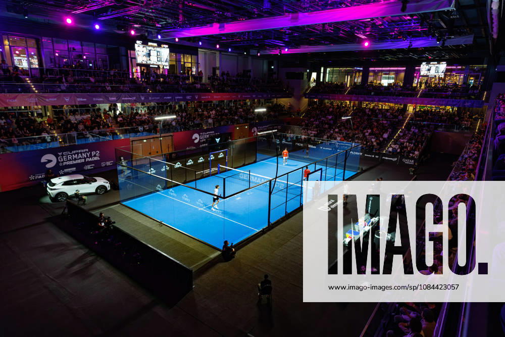 DÜSSELDORF, GERMANY - 11 OCTOBER 2026: Image shows overview of the CUPRA Germany Premier Padel P2 2026 Center Court in CASTELLO Düsseldorf during CUPRA Germany Premier Padel P2 2026 Day 8: Finals at CASTELLO Düsseldorf on 11 10 2026 in Düsseldorf, Germany. Germany