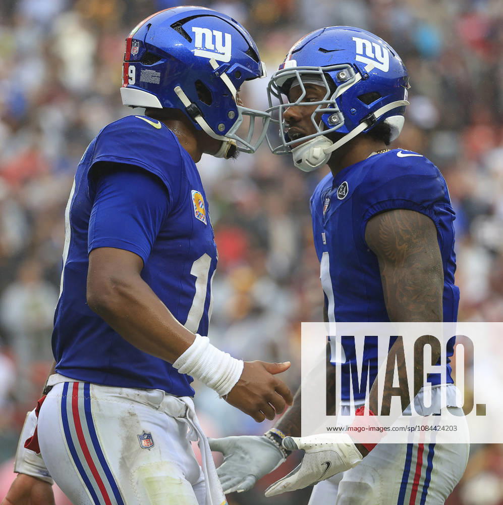 New York Giants QB 19 Jameis Winston and New York Giants WR 1 Malik Nabers celebrate a touchdown during the Washington Commanders game against the New York Giants at Northwest Stadium in Landover, MD. CSM Landover United States of America - ZUMAc04_ 20261011_zma_c04_112