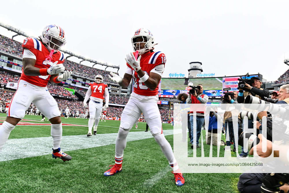 Oct 11, 2026; Foxborough, MA, USA; New England Patriots wide receiver Kyle Williams (18) celebrates a touchdown against the Las Vegas Raiders during the second half at Gillette Stadium. Mandatory Credit: -Cal Media NFL, American Football Herren, USA 2026: Raiders Vs Patriots OCT 11 - ZUMAc04_ 20261011_zma_c04_163