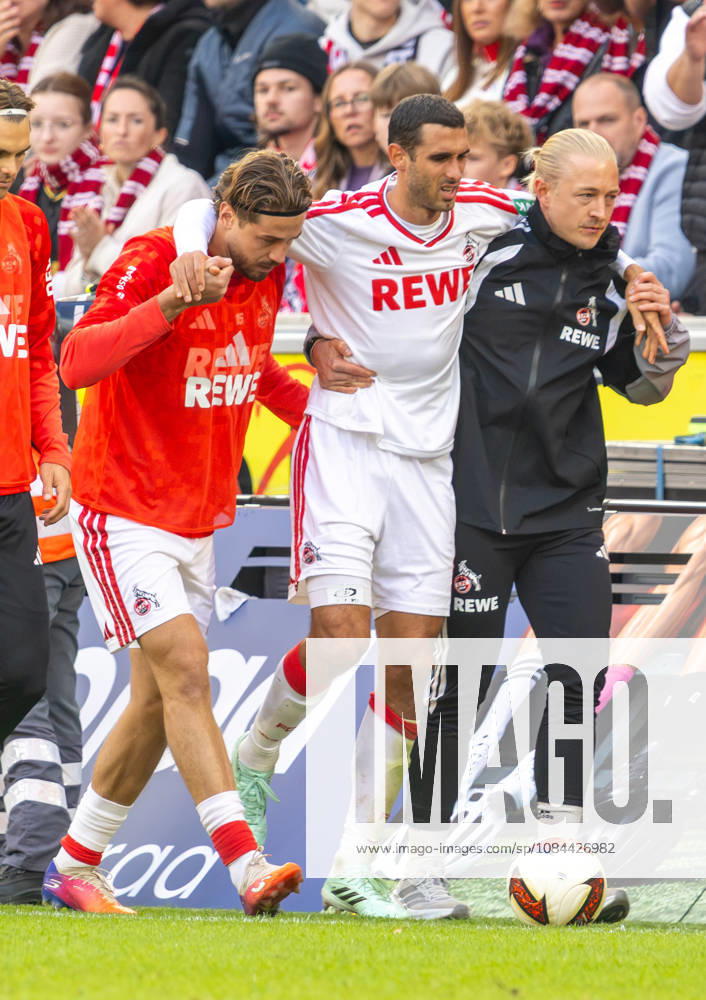 Ellyes Skhiri (KOE) is carried off the field injured, Cologne, Germany, October 11, 2026, Bundesliga 1, Matchday 5, 1. FC Köln vs. Borussia Mönchengladbach. DFL regulations prohibit any use of photographs as image sequences and or quasi-video.