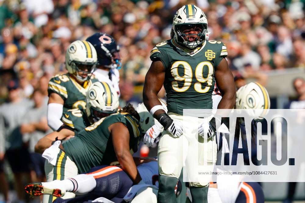 Oct 11, 2026; Green Bay, WI, USA; Green Bay Packers defensive end Barryn Sorrell (99) celebrates during NFL, American Football Herren, USA game action against the Chicago Bears at Lambeau Field. Mandatory Credit: -Cal Media NFL 2026: Bears Vs Packers OCT 11 - ZUMAc04_ 20261011_zma_c04_225