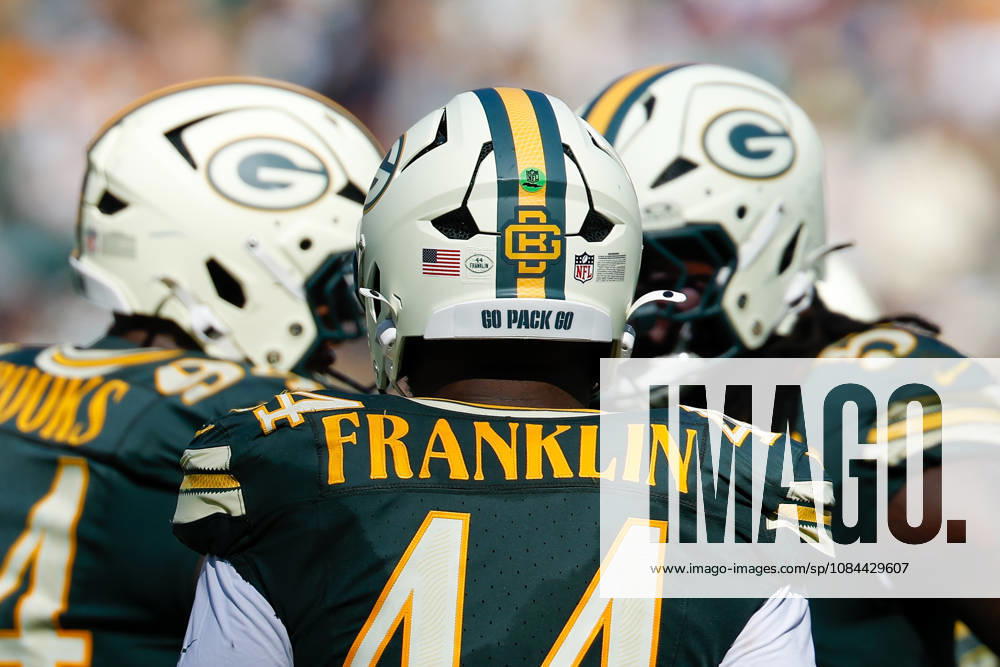 Oct 11, 2026; Green Bay, WI, USA; Green Bay Packers linebacker Zaire Franklin (44) alternate helmet during NFL, American Football Herren, USA game action against the Chicago Bears at Lambeau Field. Mandatory Credit: -Cal Media Green Bay USA - ZUMAc04_ 20261011_zma_c04_237