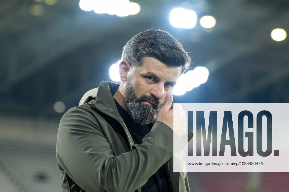 Miron Muslic, FC Schalke 04, Head Coach, Germany, Soccer, Bundesliga 1, Matchday 5, 2026–2027, SC Freiburg vs. FC Schalke 04, October 11, 2026, Europa-Park Stadium, Freiburg, Freiburg, Europa-Park Stadium, Baden-Württemberg, Germany