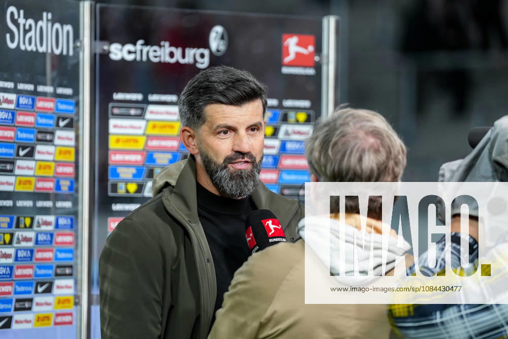 Miron Muslic, FC Schalke 04, Head Coach, Germany, Soccer, Bundesliga 1, Matchday 5, 2026–2027, SC Freiburg vs. FC Schalke 04, October 11, 2026, Europa-Park Stadium, Freiburg, Freiburg, Europa-Park Stadium, Baden-Württemberg, Germany