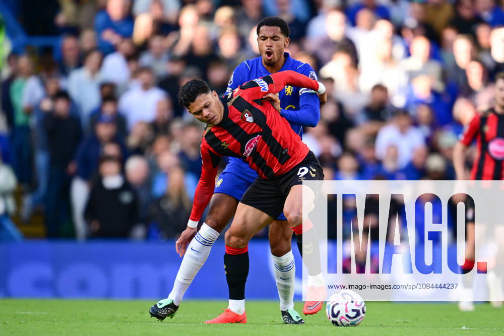 Chelsea v Bournemouth, Premier League Chelsea defender Levi Colwill (6) battles for possession AFC Bournemouth forward Evanilson (9) during the Premier League match between Chelsea and Bournemouth at Stamford Bridge, London, UK on 10 October 2026. London Stamford Bridge Greater London UK Editorial use only DataCo restrictions apply See www.football-dataco.com ,