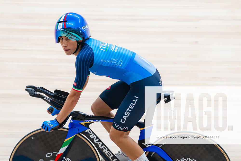 2026 Tissot UCI Track World Championships Picture by Alex Whitehead SWpix.com - 12 10 2026 - Cycling - 2026 Tissot UCI Track World Championships - Chongming Shanghai Velodrome, Shanghai, China - Training - Elisa Balsamo of Italy Shanghai Chongming Shanghai Velodrome China