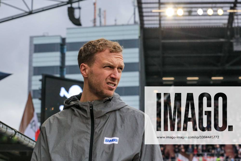 Maximilian Senft, Coach, KSC Germany, Hamburg, Millerntor Stadium, Soccer, 2. Bundesliga, FC St. Pauli, Karlsruher SC
