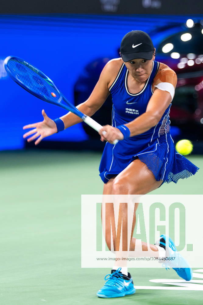 (261012) -- WUHAN, Oct. 12, 2026 -- Wang Xiyu hits a return during the women s sinlges round of 64 match between Wang Xiyu of China and Wang Xinyu of China of the 2026 Wuhan Open tennis tournament in Wuhan, capital of central China s Hubei Province, Oct. 12, 2026. ) (SP)CHINA-WUHAN-TENNIS-WUHAN OPEN-WOMEN S SINGLES-ROUND OF 64 (CN) XiaoxYijiu