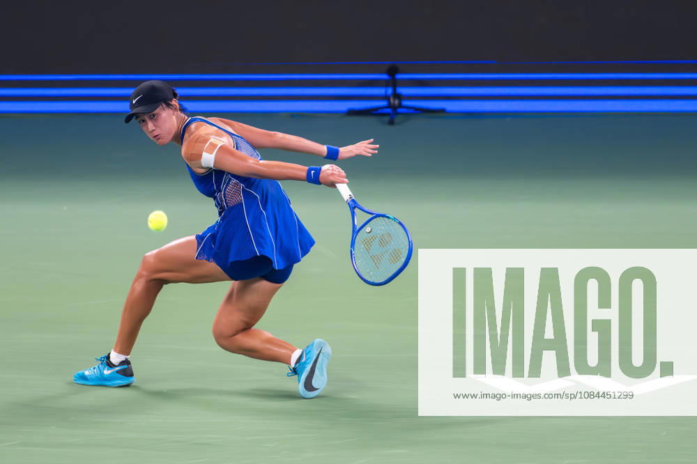 (261012) -- WUHAN, Oct. 12, 2026 -- Wang Xiyu hits a return during the women s sinlges round of 64 match between Wang Xiyu of China and Wang Xinyu of China of the 2026 Wuhan Open tennis tournament in Wuhan, capital of central China s Hubei Province, Oct. 12, 2026. ) (SP)CHINA-WUHAN-TENNIS-WUHAN OPEN-WOMEN S SINGLES-ROUND OF 64 (CN) DuxZixuan