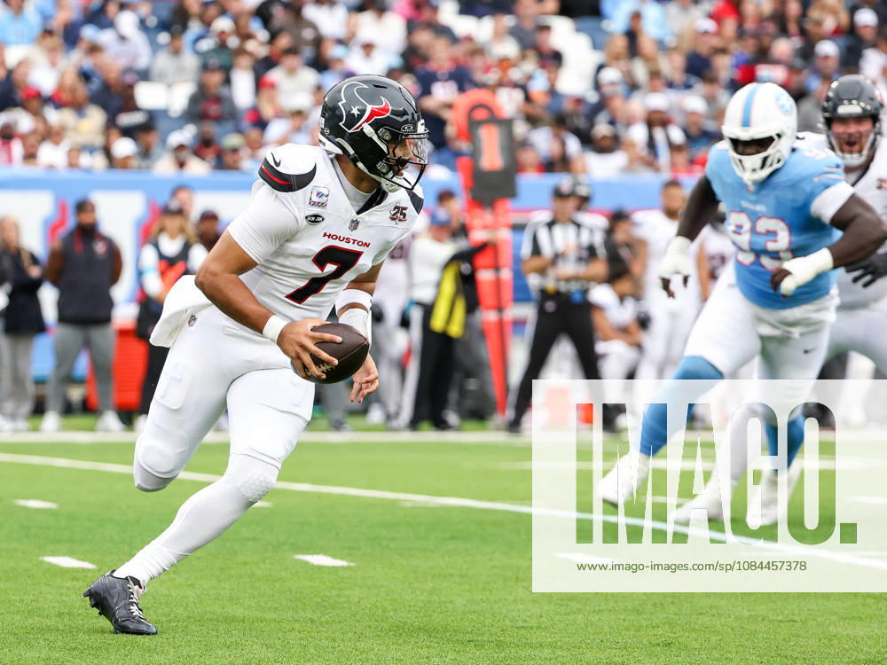 Oct 11, 2026; Nashville, TN, USA; Houston Texans quarterback C.J. Stroud (7) scrambles out of the pocket during the NFL, American Football Herren, USA regular season game between the Houston Texans and Tennessee Titans at Nissan Stadium. Mandatory Credit: -Cal Media NFL 2026: Texans Vs Titans OCT 11 - ZUMAc04_ 20261011_zma_c04_322