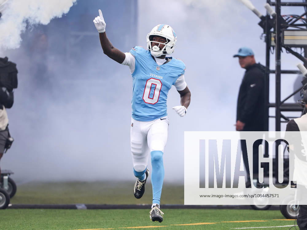 Oct 11, 2026; Nashville, TN, USA; Tennessee Titans wide receiver Calvin Ridley (0) runs onto the field prior to the NFL, American Football Herren, USA regular season game between the Houston Texans and Tennessee Titans at Nissan Stadium. Mandatory Credit: -Cal Media Nashville USA - ZUMAc04_ 20261011_zma_c04_344