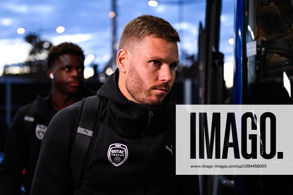 ESTAC Troyes v Olympique de Marseille - Ligue 1 McDonald s 2026 2027 Renaud RIPART of Estac Troyes arrive prior Ligue 1 McDonald s match between Troyes and Marseille at Stade de l Aube on October 11, 2026 in Troyes, France. Troyes France