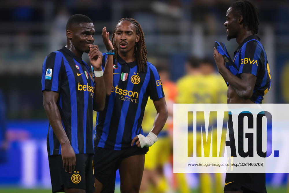 FC Internazionale v Parma Calcio 1913 - Serie A - Season 2026-2027 Milan, Italy, 10th October 2026. Djed Spence of FC Internazionale reacts with team mates Ange-Yoan Bonny and Yann Bisseck of FC Internazionale following the FC Internazionale vs Parma Calcio 1913 Serie A match at Giuseppe Meazza, Milan. Picture credit should read: Jonathan Moscrop Milan Stadio Giuseppe Meazza Italy