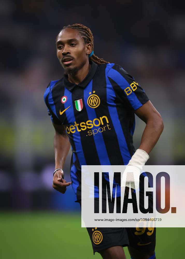 FC Internazionale v Parma Calcio 1913 - Serie A - Season 2026-2027 Milan, Italy, 10th October 2026. Djed Spence of FC Internazionale during the FC Internazionale vs Parma Calcio 1913 Serie A match at Giuseppe Meazza, Milan. Picture credit should read: Jonathan Moscrop Milan Stadio Giuseppe Meazza Italy