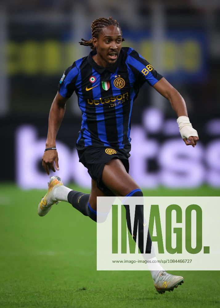 FC Internazionale v Parma Calcio 1913 - Serie A - Season 2026-2027 Milan, Italy, 10th October 2026. Djed Spence of FC Internazionale during the FC Internazionale vs Parma Calcio 1913 Serie A match at Giuseppe Meazza, Milan. Picture credit should read: Jonathan Moscrop Milan Stadio Giuseppe Meazza Italy