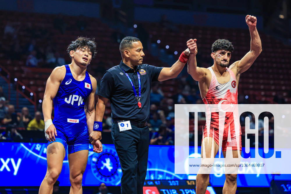 U23 World Championships, 67 kg, Greco-Roman: Azat Sariyar (TUR) defeated Takaku Suzuki (JPN)