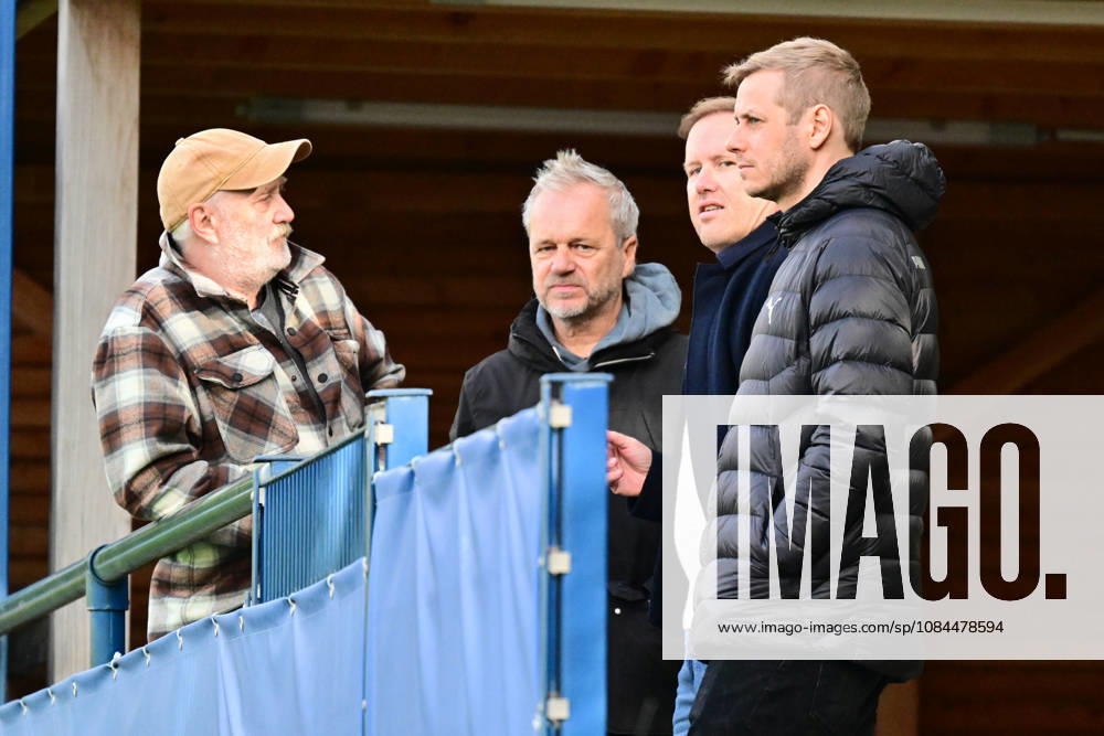 Soccer, Men s, 2nd Division Bundesliga, 2026–2027 Season, Holstein Kiel Training, KSV Sports Director Olaf Rebbe with journalists in Kiel, near Holstein Stadium Projensdorf, Training Center, Northern Schleswig-Holstein, Germany