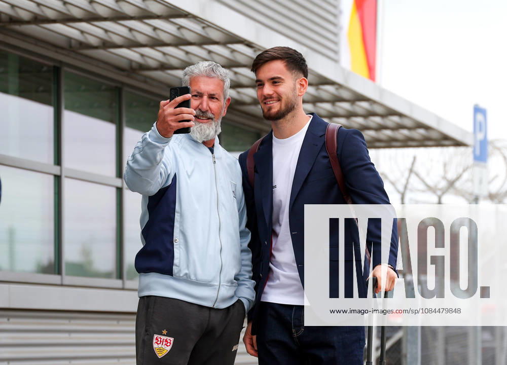 Stuttgart, Soccer, UEFA Champions League, 2026–2027 season, VfB Stuttgart flies to Bratislava, departure, Dennis Seimen