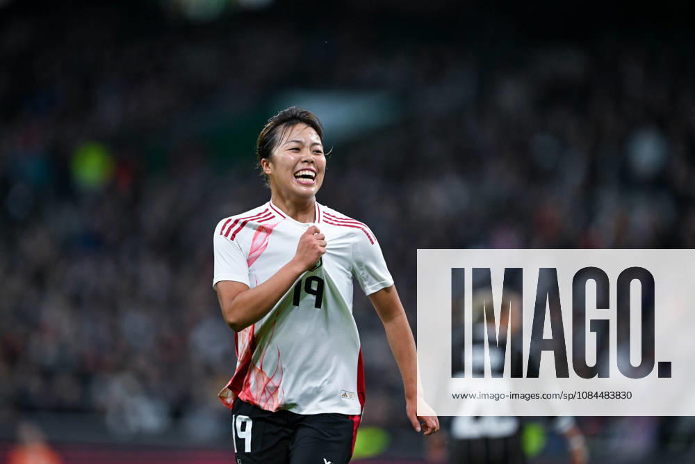 Women s International Match 26 27: Germany vs. Japan on October 13, 2026, at the Weserstadion in Bremen. Cheers, goal celebrations, goal scorers. Goal scorer Momoko Tanikawa of Japan celebrates after scoring to make it 0–1. MT
