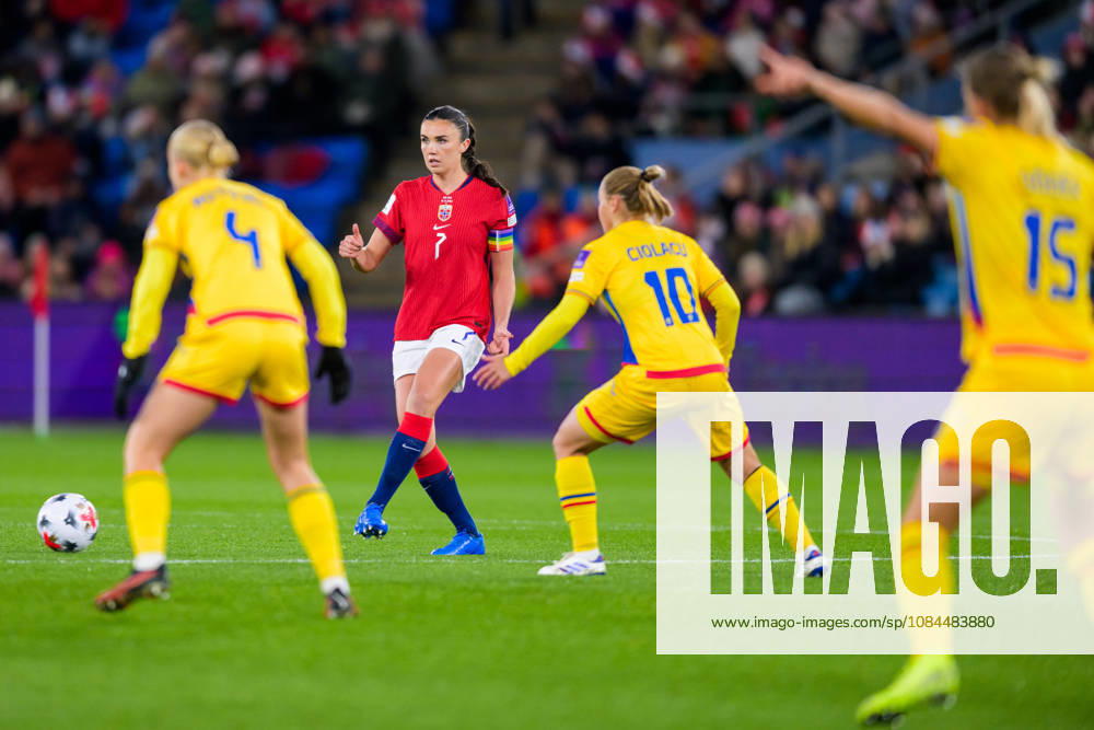 Ingrid Syrstad Engen of Norway during the FIFA Women’s World Cup Qualifier soccer match between Norway and Romania on October 13, 2026 in Oslo. Photo by Marius Simensen, BILDBYRÅN COP 238 MM0076 bbeng women s soccer football soccer FIFA World Cup Qualifiers World Cup Qualifiers women s World Cup Qualifiers international match Norway Romania