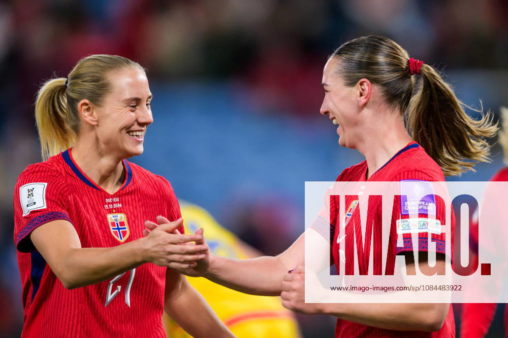 Lisa Naalsund celebrates with Elisabeth Terland of Norway, who scored the 2-0 goal during the FIFA Women’s World Cup Qualifier soccer match between Norway and Romania on October 13, 2026 in Oslo. Photo by Marius Simensen, BILDBYRÅN COP 238 MM0076 bbeng women s soccer football soccer FIFA World Cup qualifiers World Cup qualifiers women s World Cup qualifiers international match Norway Romania celebration