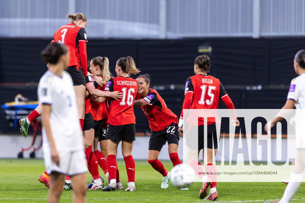 SOCCER - FIFA World Cup, WM, Weltmeisterschaft, Fussball 2027, quali, AUT vs KOS VIENNA,AUSTRIA,13.OCT.26 - SOCCER - FIFA Women s World Cup 2027, european qualifiers, OEFB international match, Länderspiel, Nationalmannschaft Austria vs Kosovo. Image shows the rejoicing of AUT with Marie Hoebinger (AUT). GEPAxpictures Rauthner