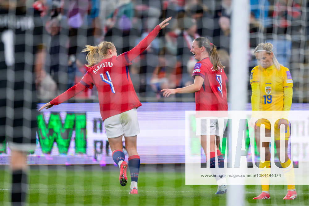 Julie Blakstad and Elisabeth Terland of Norway celebrate after scoring 3-0, while Olga Iordachiusi of Romania looks dejected during the FIFA Women’s World Cup Qualifier soccer match between Norway and Romania on October 13, 2026 in Oslo. Photo by Marius Simensen, BILDBYRÅN COP 238 MM0076 bbeng women s soccer football soccer FIFA World Cup qualifiers World Cup qualifiers women s World Cup qualifiers international match Norway Romania celebration dejection