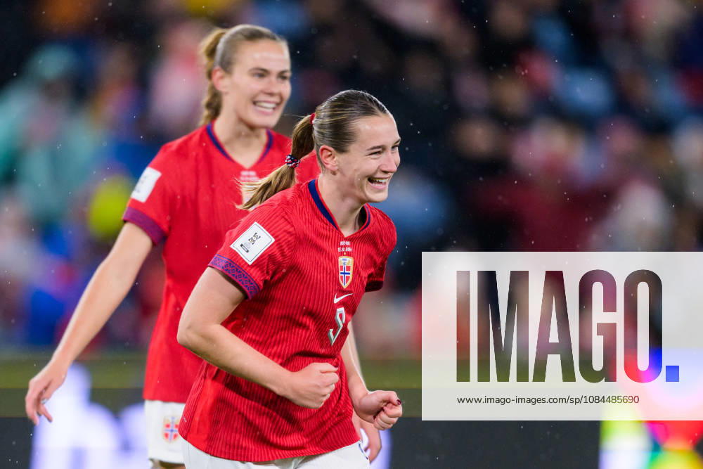 Elisabeth Terland of Norway celebrates after scoring the 4-0 goal during the FIFA Women’s World Cup Qualifier soccer match between Norway and Romania on October 13, 2026 in Oslo. Photo by Marius Simensen, BILDBYRÅN COP 238 MM0076 bbeng women s soccer football soccer FIFA World Cup qualifiers World Cup qualifiers women s World Cup qualifiers international match Norway Romania celebration
