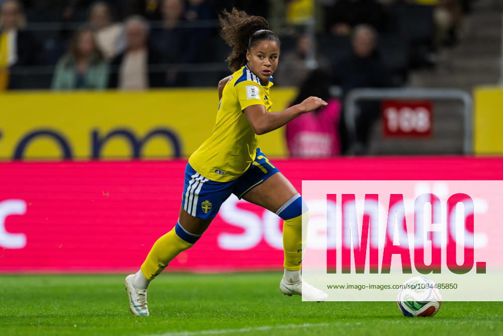 Felicia Schröder of Sweden during the FIFA Women’s World Cup qualifying playoff soccer match between Sweden and Lithuania on October 13, 2026 in Stockholm. Photo by Emma Wallskog, BILDBYRÅN, code EW JZ0769. soccer, football, soccer, World Cup qualifiers, FIFA Women’s World Cup qualifier, Sweden, Lithuania, women’s soccer, BBENG, Lithuania
