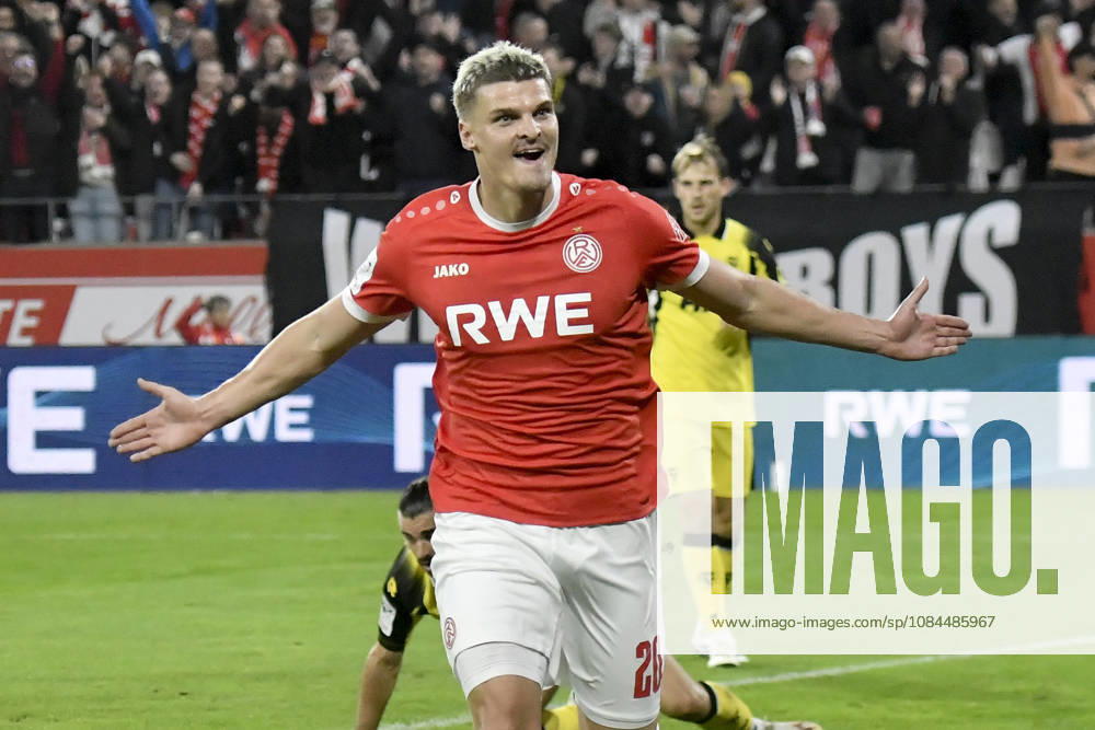 Marek Janssen of Essen 20 celebrates after scoring the goal to make it 1–0 on 13 10 2026 ¢ Soccer ¢ Rot-Weiss Essen vs. Fortuna Cologne, Essen Stadium, Essen, DFB and DFL regulations prohibit any use of photographs as image sequences and or quasi-video