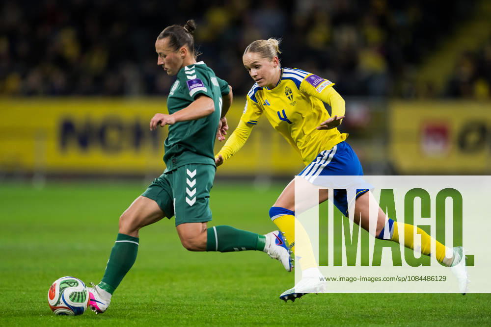 Algimante Mikutaite of Lithuania and Hanna Lundkvist of Sweden during the FIFA Women’s World Cup qualifying playoff soccer match between Sweden and Lithuania on October 13, 2026 in Stockholm. Photo by Jesper Zerman, BILDBYRÅN, code JZ JZ0769. soccer, football, World Cup qualifier, FIFA Women’s World Cup qualifier, Sweden, Lithuania, women’s soccer, BBENG, Lithuania