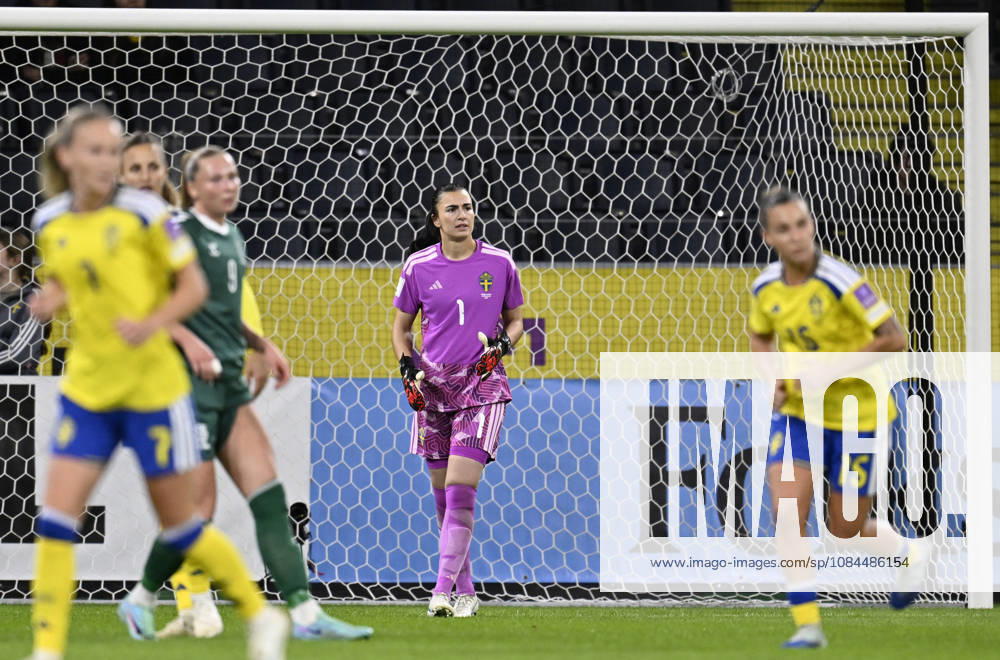 STOCKHOLM, SWEDEN, October 13, 2026: Sweden s goalkeeper Zecira Musovic during Tuesday s soccer match, the World Cup playoff between Sweden and Lithuania, at Strawberry Arena in STOCKHOLM, SWEDEN