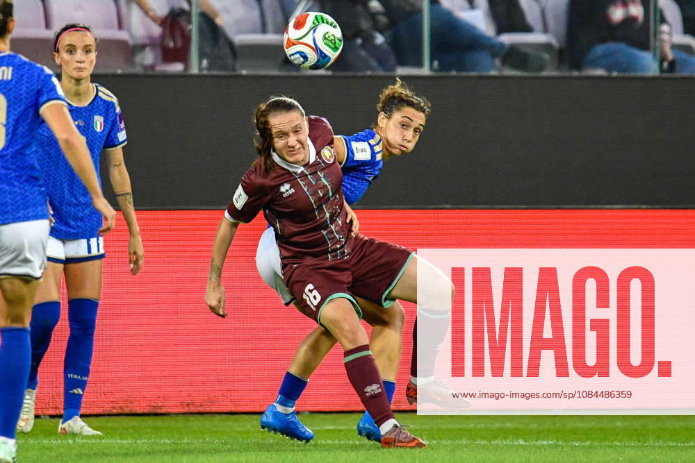 SOCCER - FIFA World Cup, WM, Weltmeisterschaft, Fussball - 2027 Women s European Qualifiers Playoffs - Italy vs. Belarus Photo by IPA ABACAPRESS.COM89640925 - Melana Surovtseva (Belarus) battles for the ball against Angelica Soffia (Italy) during the 2027 Women s European Qualifiers Playoff—Italy vs. Belarus, a FIFA World Cup match in Florence, Italy, on October 13, 2026 Florence Italy