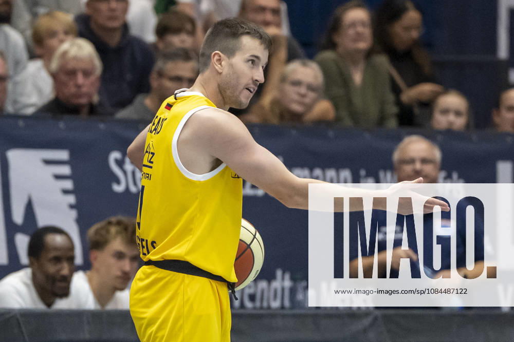 ENBL 2026 2027 Syntainics MBC vs. Bristol Flyers Weissenfels, Germany October 13, 2026 Pictured: Spencer Reaves Weissenfels Gesture, gesturing, Weissenfels Stadthalle Saxony-Anhalt Germany