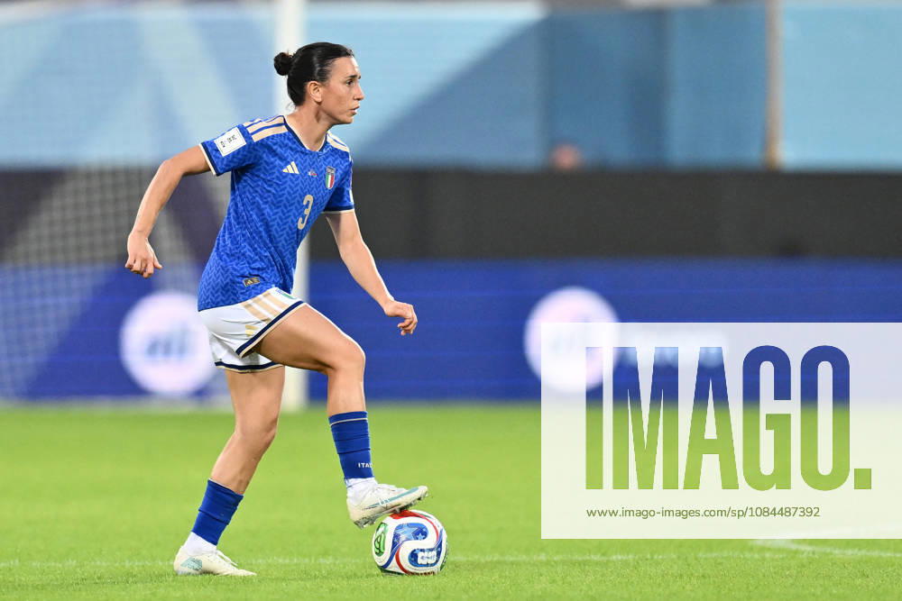 SOCCER - FIFA World Cup, WM, Weltmeisterschaft, Fussball - 2027 Women s European Qualifiers Playoffs - Italy vs. Belarus Photo by IPA ABACAPRESS.COM89641330 - Lucia Di Guglielmo of Italy is in action during the second leg of the first round of the 2027 FIFA Women s World Cup European Qualifiers Playoffs between Italy and Belarus at Artemio Franchi Stadium on October 13, 2026, in Florence, Italy. Florence Italy