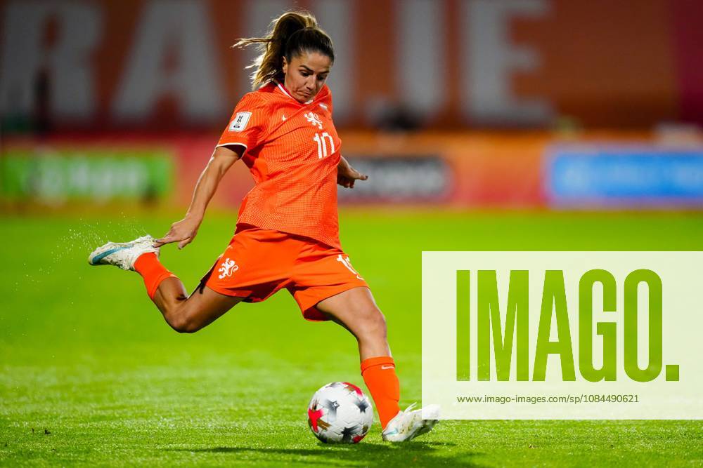 , Koning Willem II Stadium , season 2026 2027 , UEFA World Cup Qualification play-offs football , match between The Netherlands and Hungary (women) , picture shows Netherlands player Danielle van de Donk Netherlands - Hungary (women) x208295467x