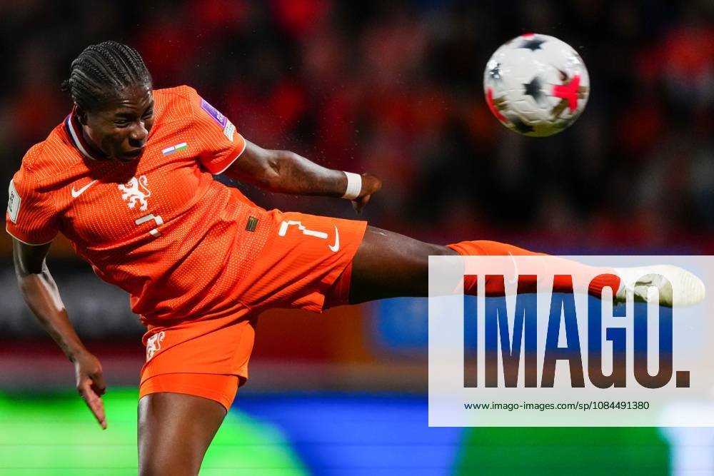 , Koning Willem II Stadium , season 2026 2027 , UEFA World Cup Qualification play-offs football , match between The Netherlands and Hungary (women) , picture shows Netherlands player Lineth Beerensteyn Netherlands - Hungary (women) x208296310x
