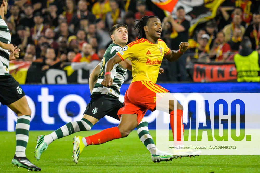 Junior Kadile (RC Lens) Ivan Fresneda (Sporting Club Portugal)