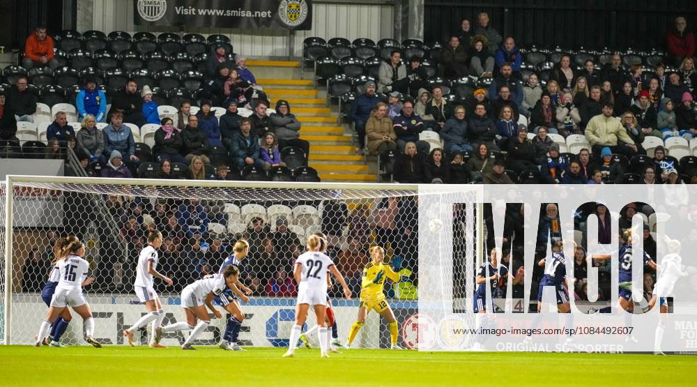 Czechia captain Klara Cahynova scores with a header to give Czechia a 1-2 lead (Agg. 3-2). Scotland Women v Czechia, Women s European World Cup Qualifier, Football, The Marbill Coaches Stadium, Paisley, Scotland, UK - 13 Oct 2026Paisley The Marbill Coaches Stadium Scotland United Kingdom