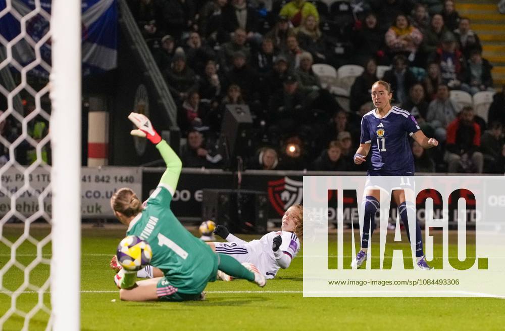 Kathleen McGovern of Scotland scores to tie the game 2-2 (Agg. 4-2). Scotland Women v Czechia, Women s European World Cup Qualifier, Football, The Marbill Coaches Stadium, Paisley, Scotland, UK - 13 Oct 2026Paisley The Marbill Coaches Stadium Scotland United Kingdom