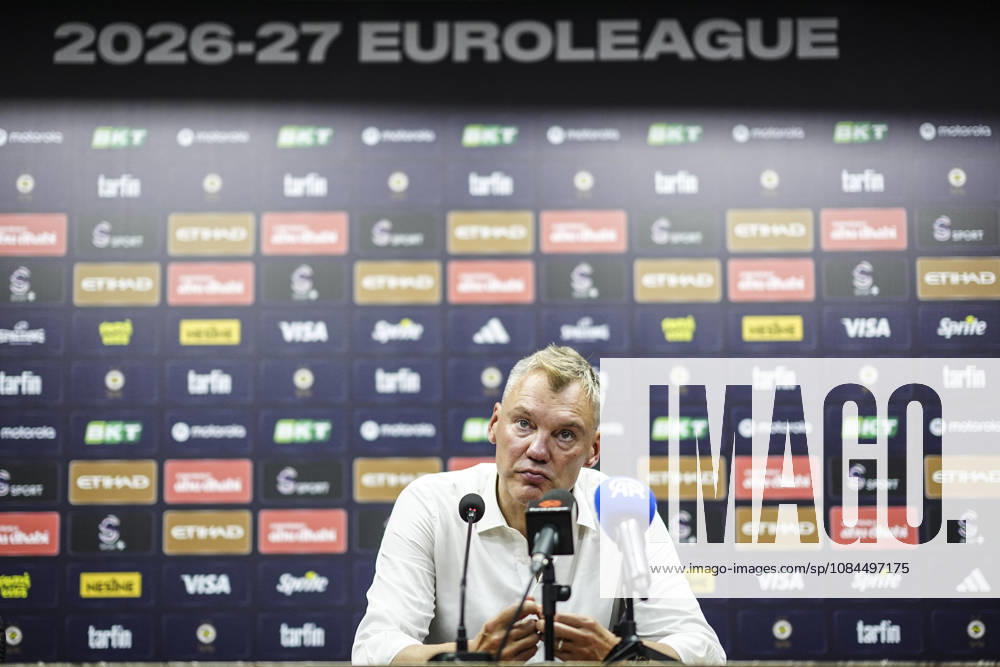 Press statement after Fenerbahce Tarfin v Zalgiris Kaunas - EuroLeague ISTANBUL, TURKIYE - OCTOBER 13: Head coach Sarunas Jasikevicius of Fenerbahce Tarfin speaks to press following the EuroLeague round 5 basketball match between Fenerbahce Tarfin and Zalgiris Kaunas at Ulker Sports and Event Hall in Istanbul, Turkiye on October 13, 2026. Agit Erdi Ulukaya Anadolu Istanbul Turkey. Editorial use only. Please get in touch for any other usage.