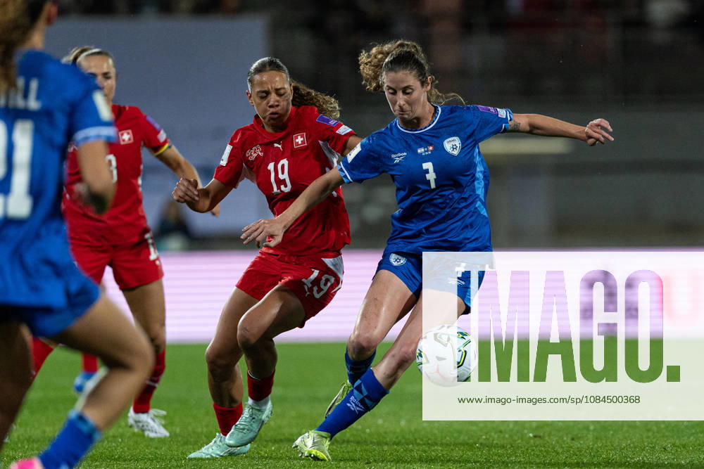 SION, SWITZERLAND, OCTOBER 13 : Duel between Talia Sommer of Israel and Iman Beney of Switzerland during the FIFA Women s World Cup 2027 Women s European Qualifiers Play-offs game between Switzerland and Israel at Stade de Tourbillon on October 13, 2026 in Sion, Switzerland.