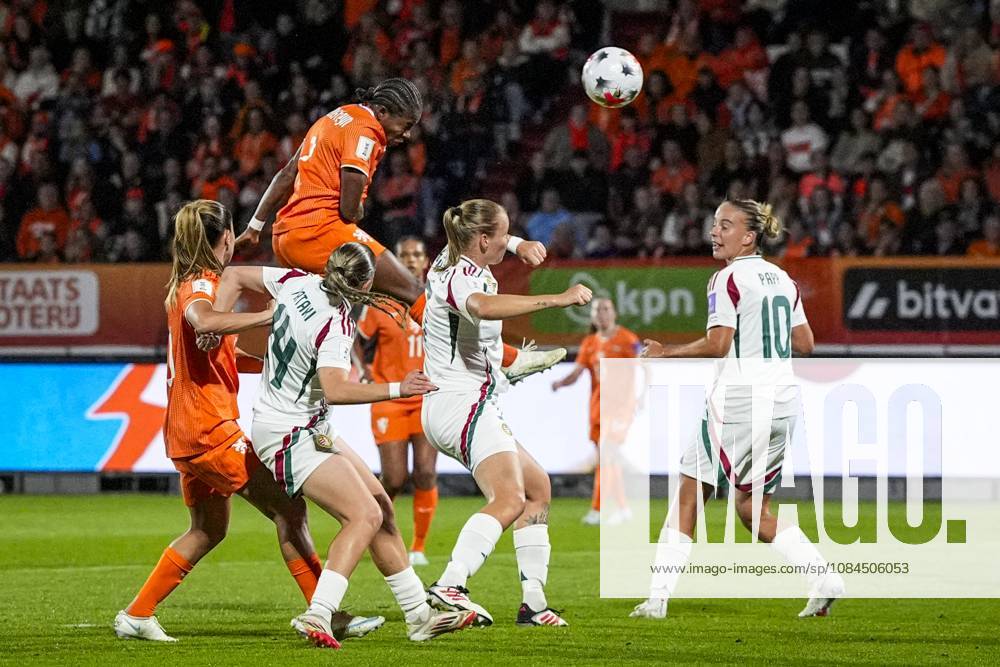 TILBURG - Lineth Beerensteyn of the Netherlands scores the 2-0 during the World Cup qualifying match between the Netherlands and Hungary at the Koning Willem II Stadium on October 13, 2026 in Tilburg, the Netherlands. TOBIAS KLEUVER ANP ANPxSportx IVx 572376683 originalFilename: 572376683