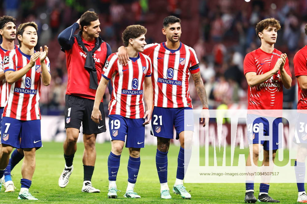(L-R) Julian Alvarez, Cristian Romero (Atletico), OCTOBER 13, 2026 - Football Soccer : UEFA Champions League league phase match day 2 between Club Atletico de Madrid - Manchester United, ManU FC at the Estadio Metropolitano in Madrid, Spain. Noxthirdxpartyxsales aflo_355775725 MutsuxKawamorix
